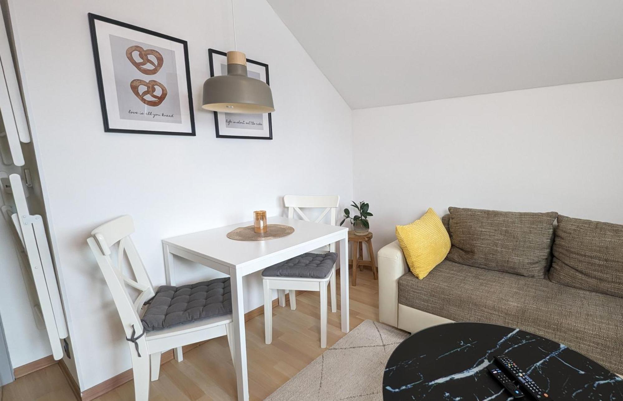 Ferienwohnung Edeltraud, Fusslaeufig Zum See Und 20 Minuten Vom Skigebiet Entfernt Döbriach Exterior foto